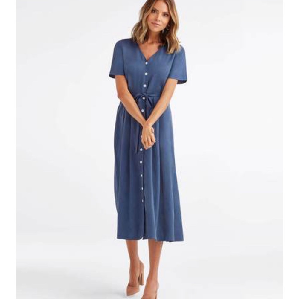 Vetta Blue Button Up Midi Dress
